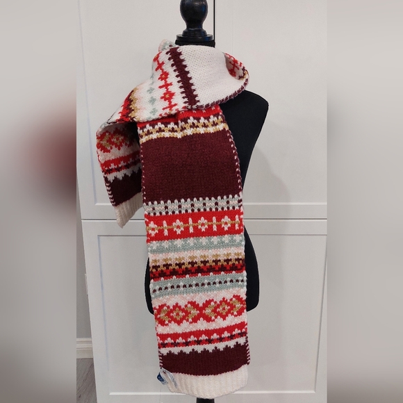 NWT Old Navy soft Reversable Scarf - Picture 3 of 4